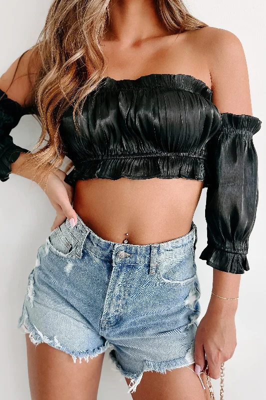 A Date With Fate Off The Shoulder Pleated Crop Top (Black)