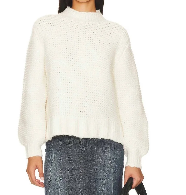 Annabelle Sweater In White Lotus