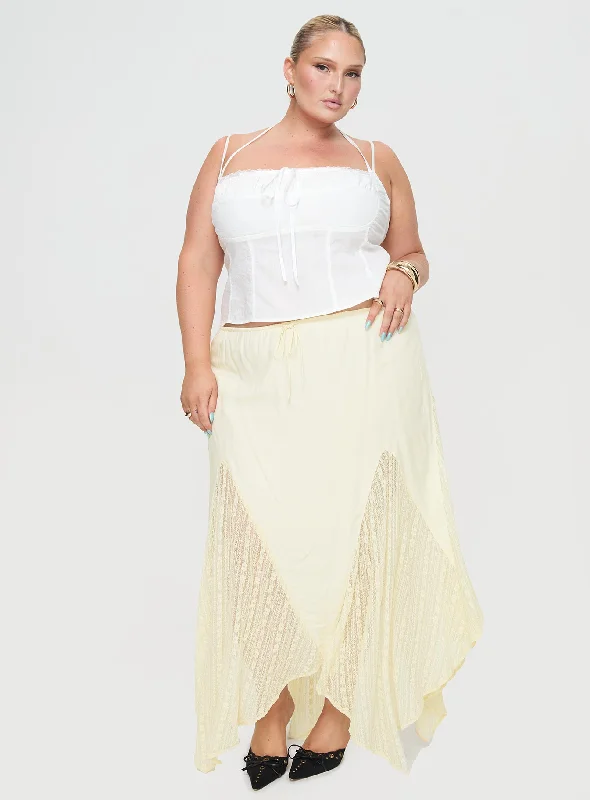 Trynia Top White Curve