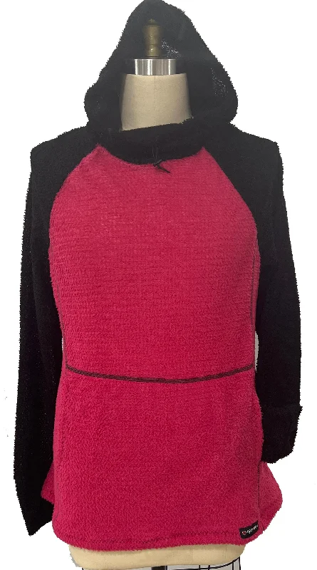 Fuchsia w/ black sleeves & hood / Medium