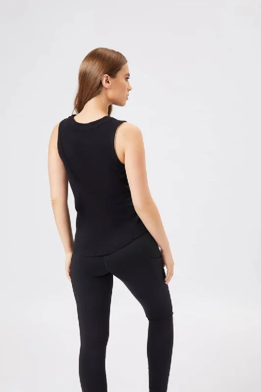 INSPORT WOMEN'S LARA BLACK SINGLET